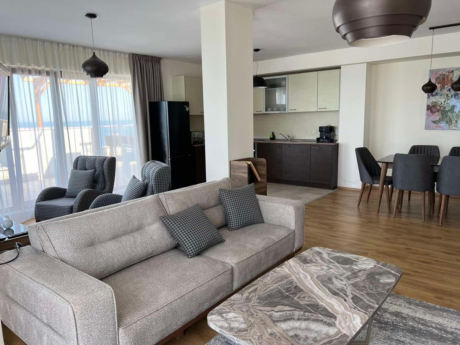 Appartement Penthouse At White Cliffs à Byala  Extérieur photo