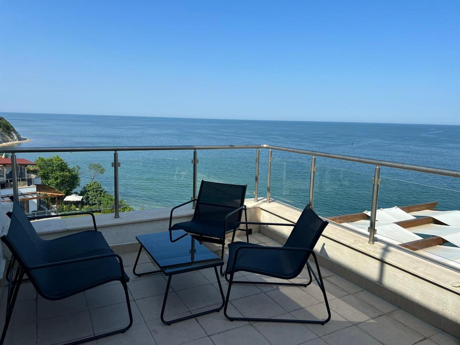 Appartement Penthouse At White Cliffs à Byala  Chambre photo