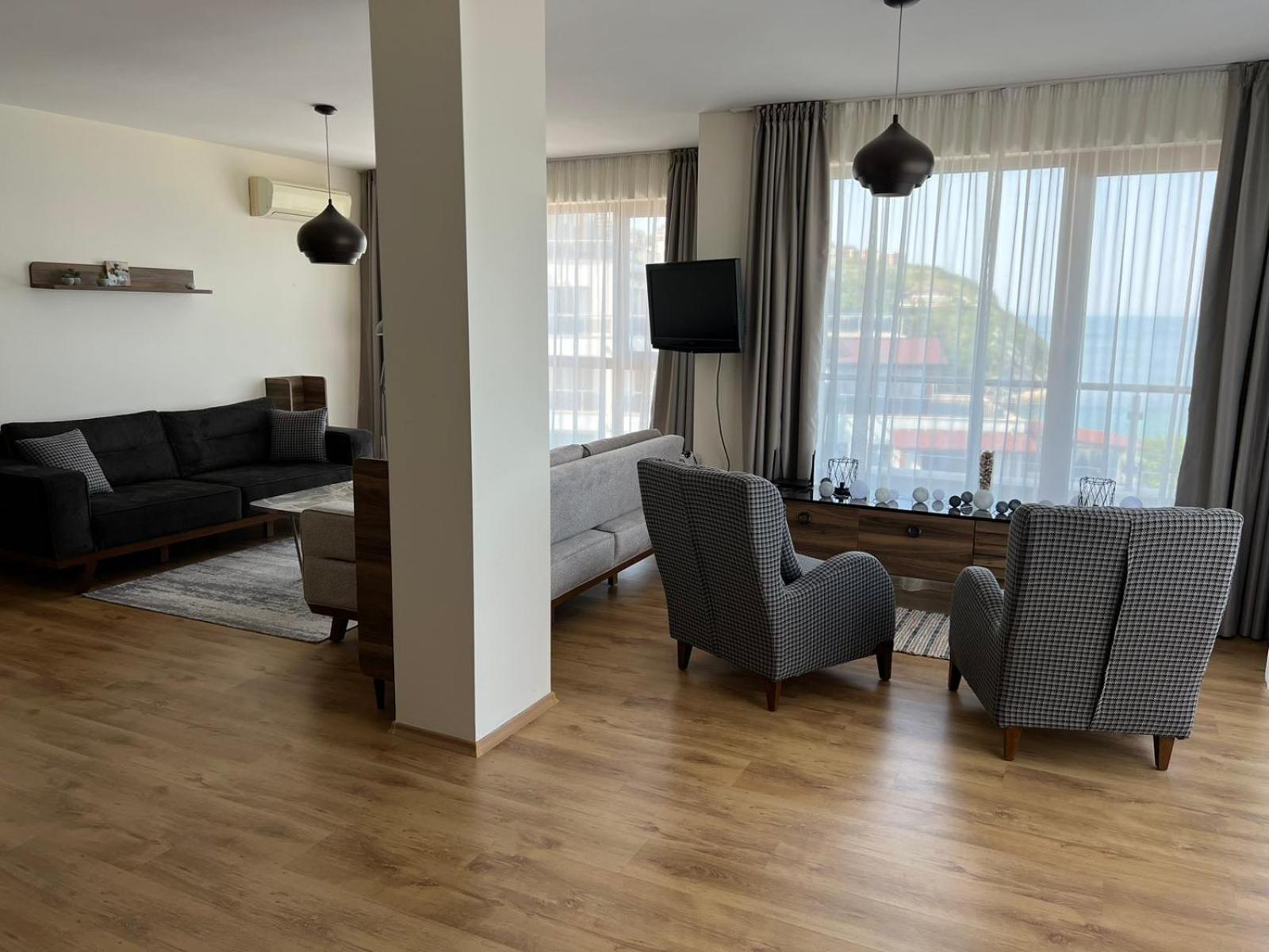 Appartement Penthouse At White Cliffs à Byala  Extérieur photo